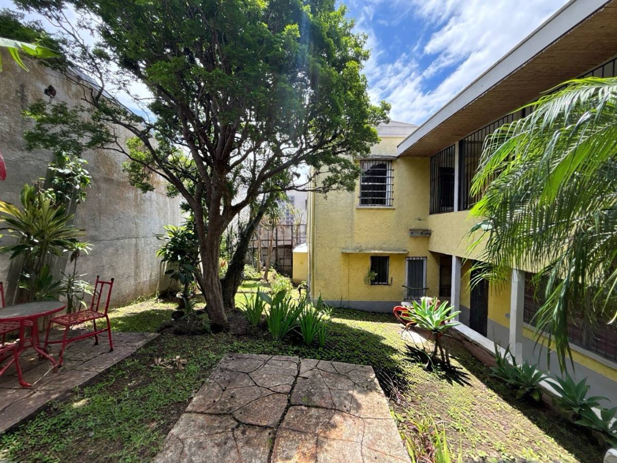 House at Amón