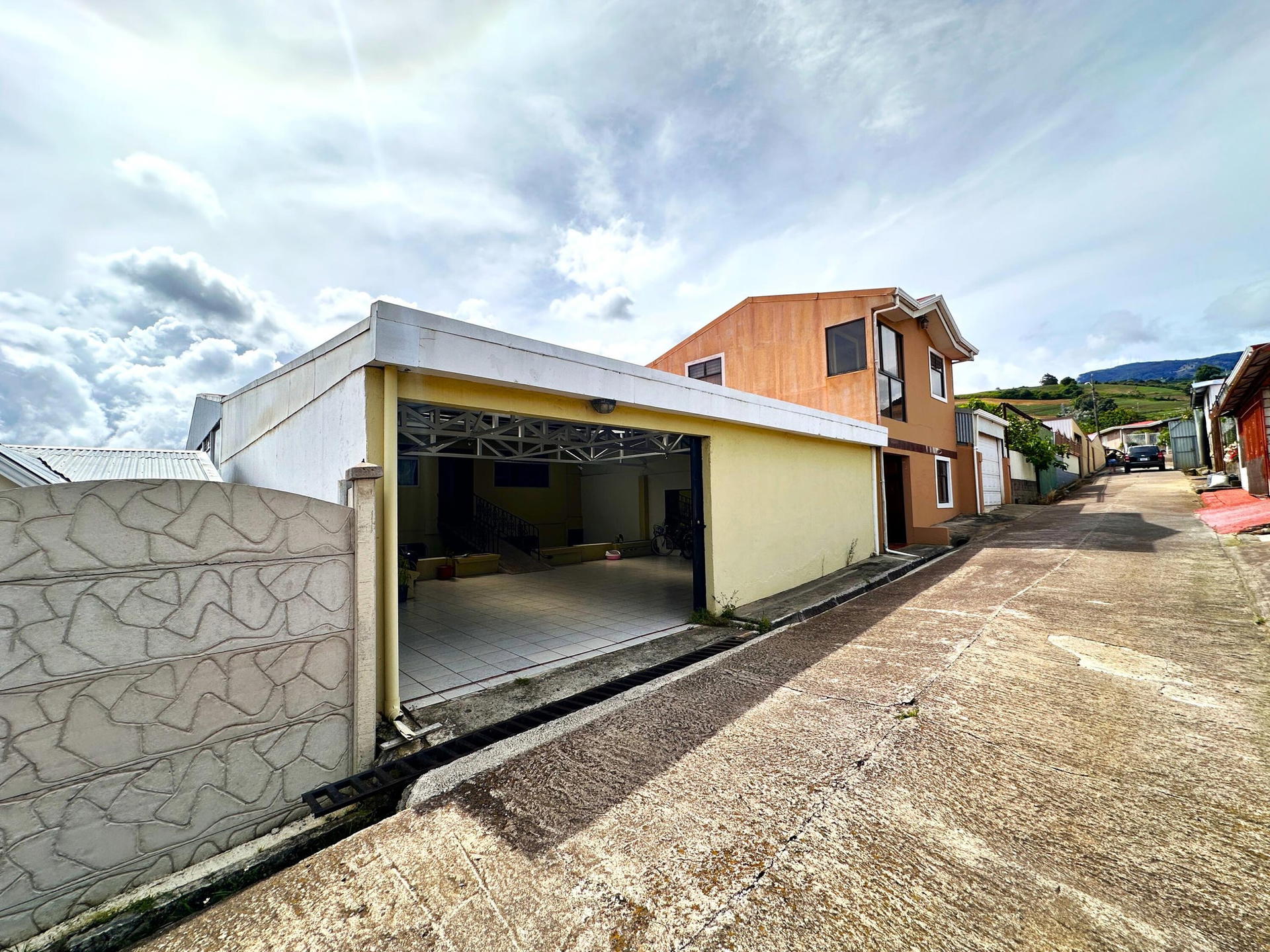 Comercial en Potrero Cerrado