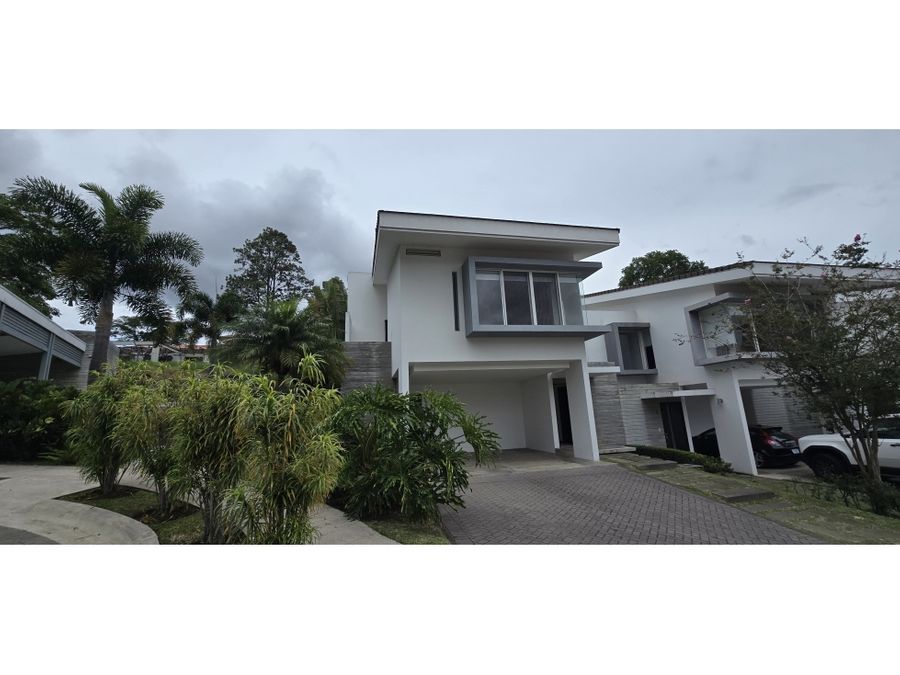 Casa en Escazú