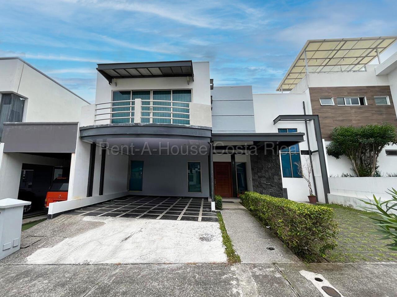 Casa en Condominio Génesis