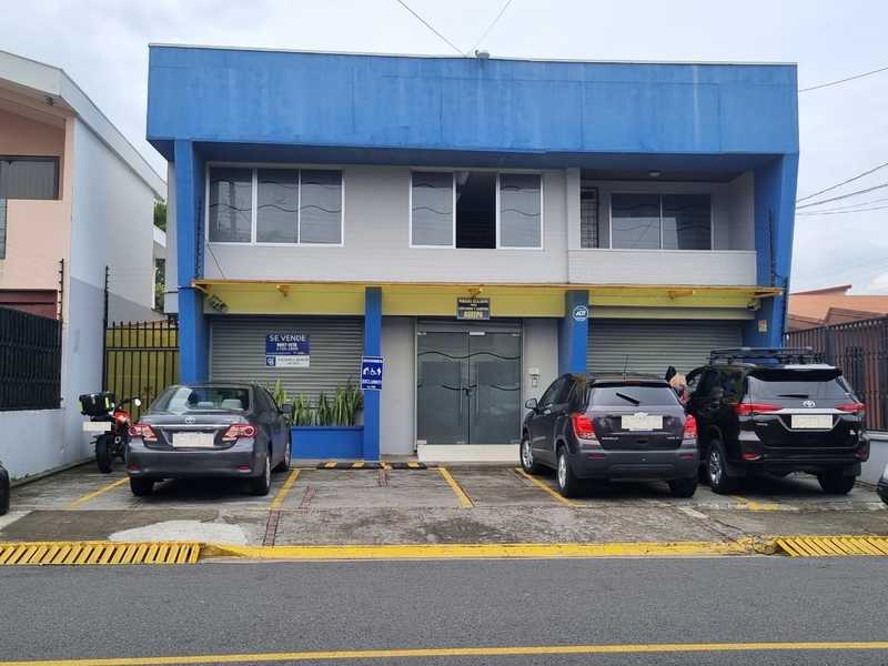 Comercial en Mata Redonda