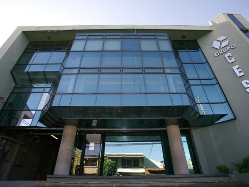 Commercial at San Rafael