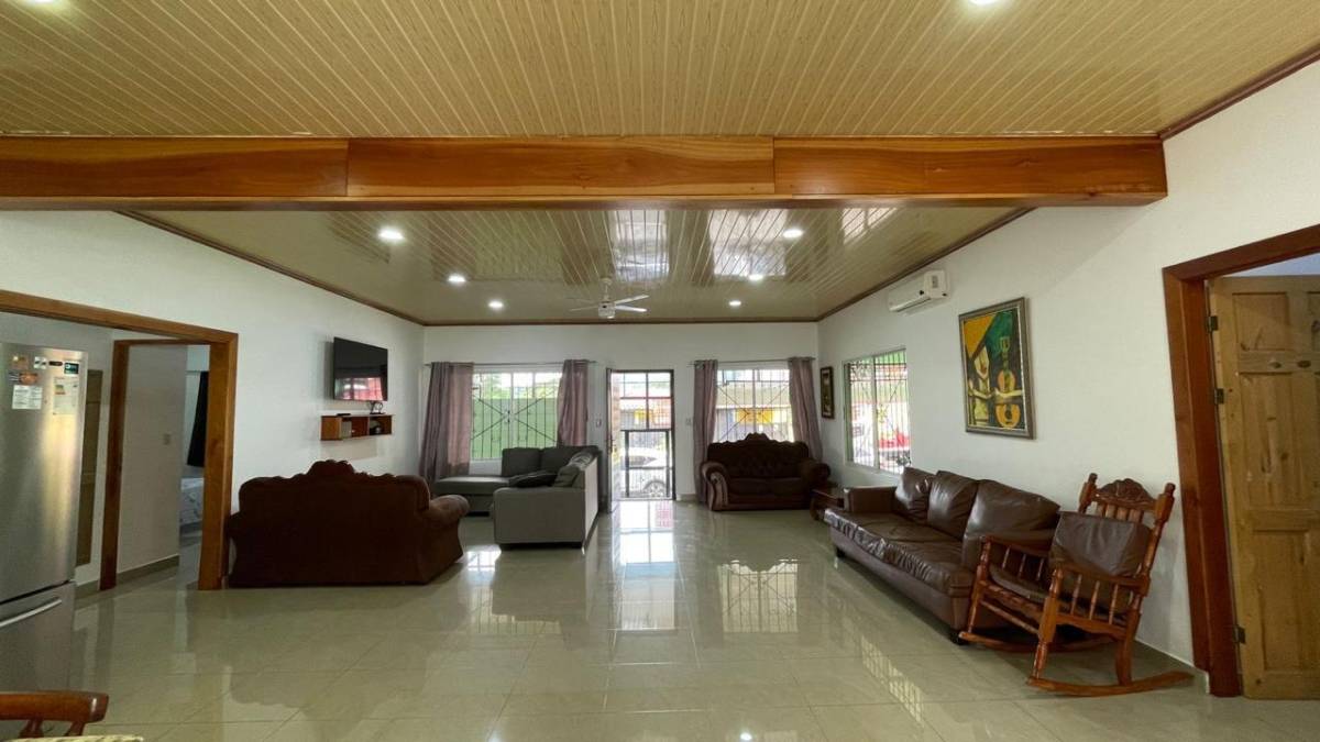 House at Tárcoles