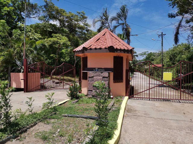 Terreno en Condominio Quinta Escencia