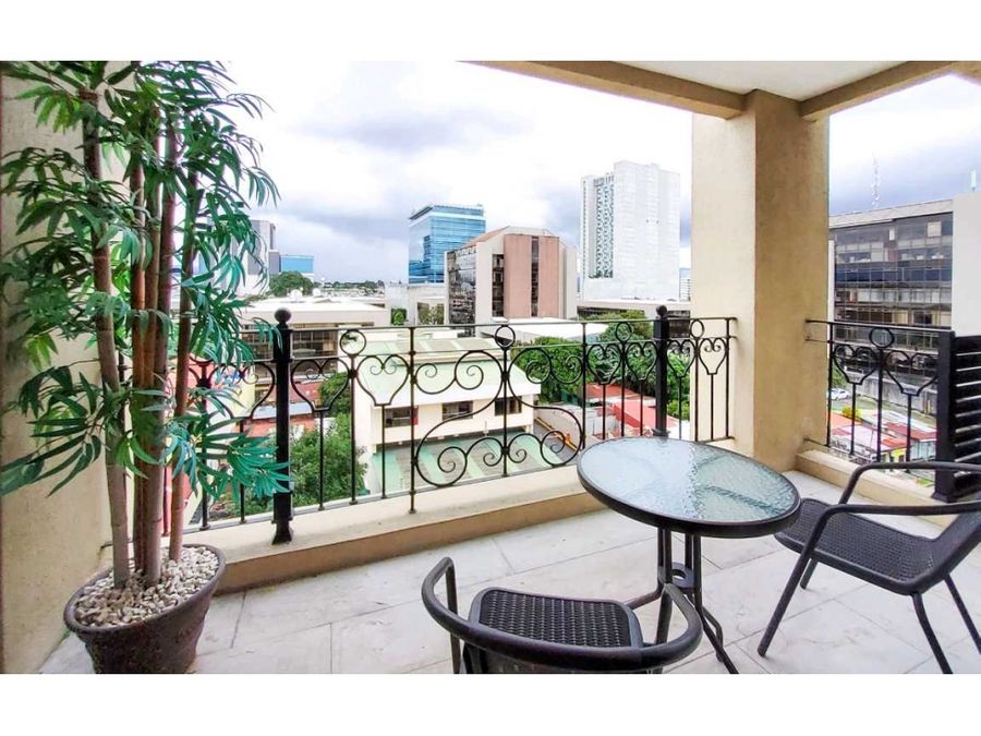 Apartamento en Torres del Lago