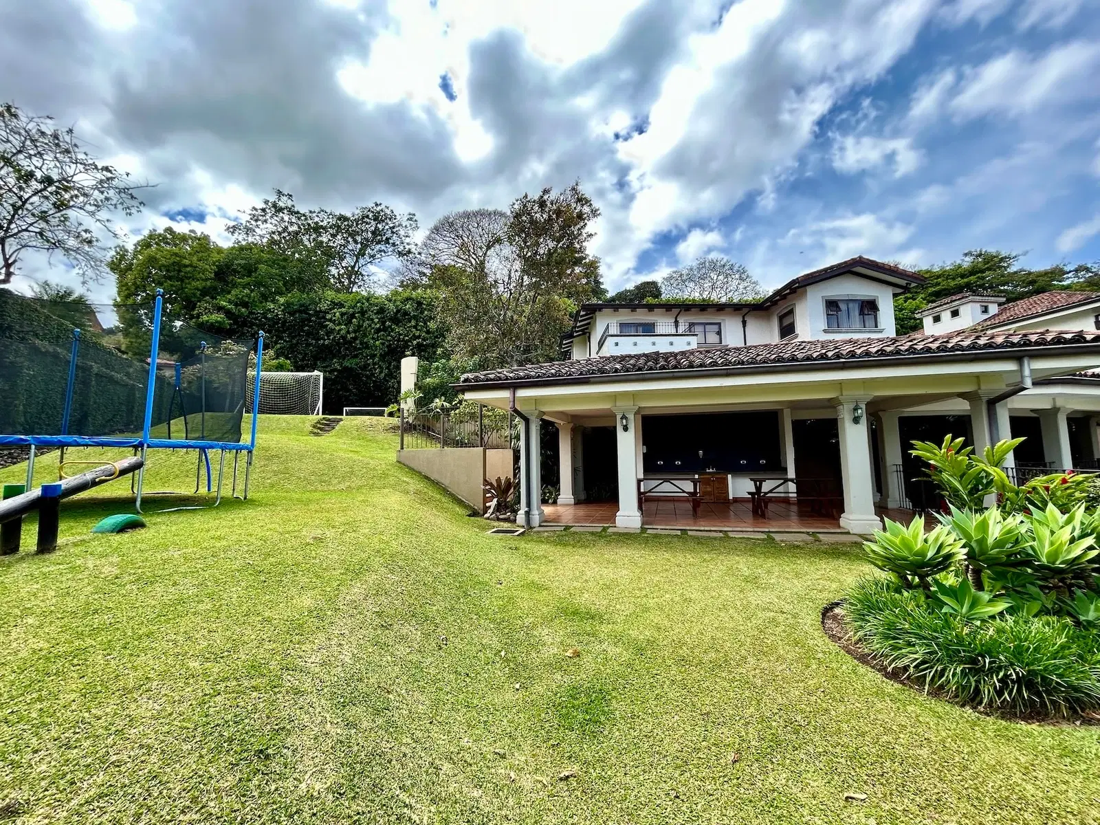 House at Condominio La Condesa