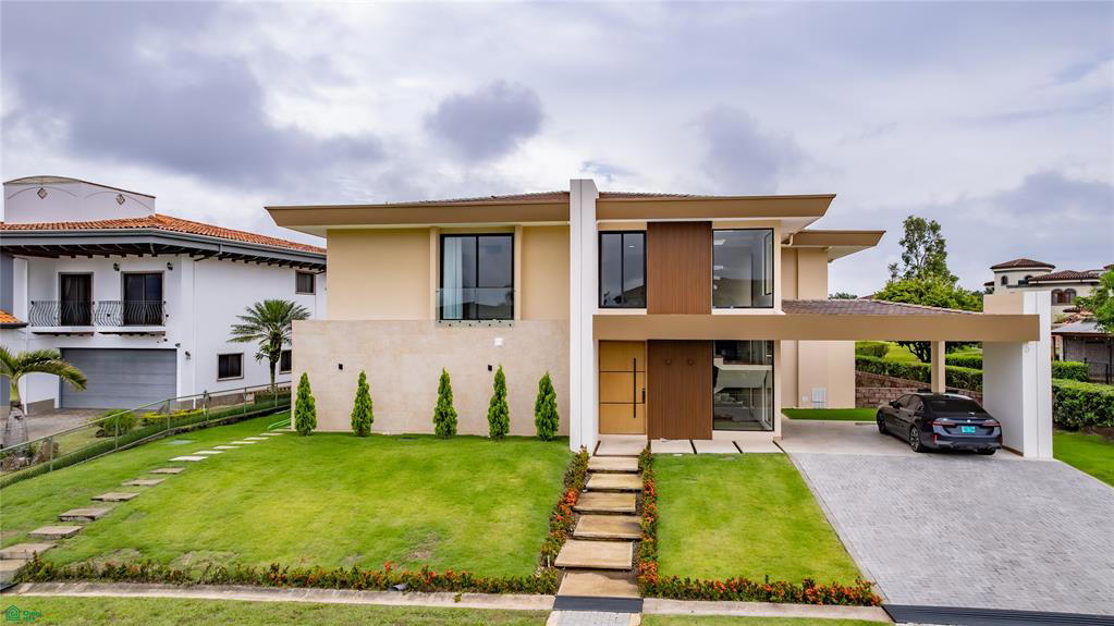 Casa en Guácima