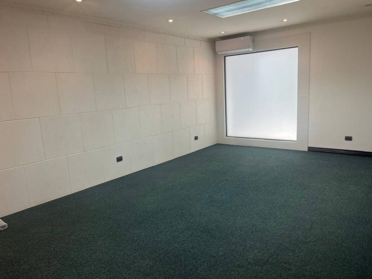 SE ALQUILA PROPIEDAD IDEAL PARA COMERCIO, 270 m², BARRIO ESCALANTE