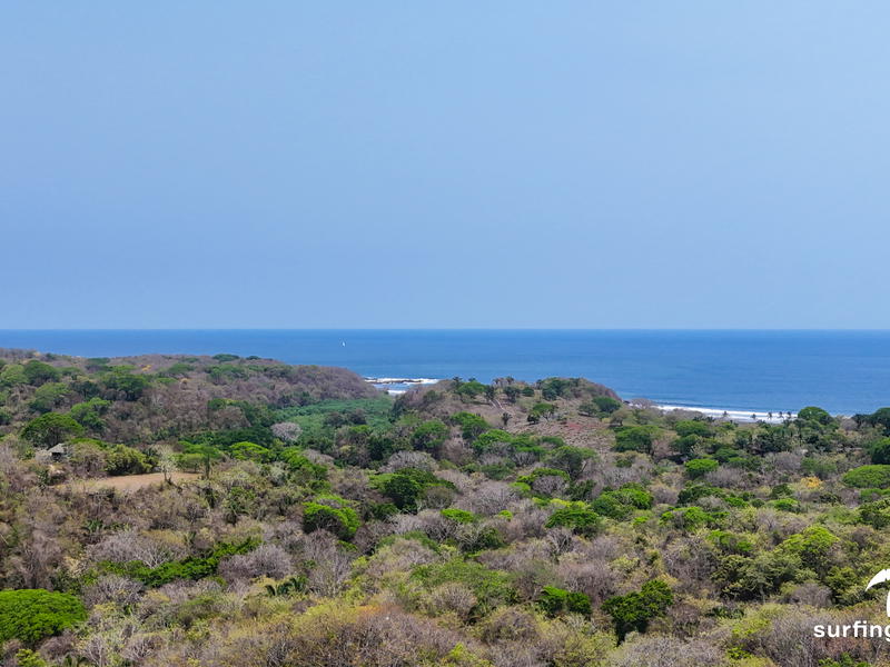 Land at Cuajiniquil
