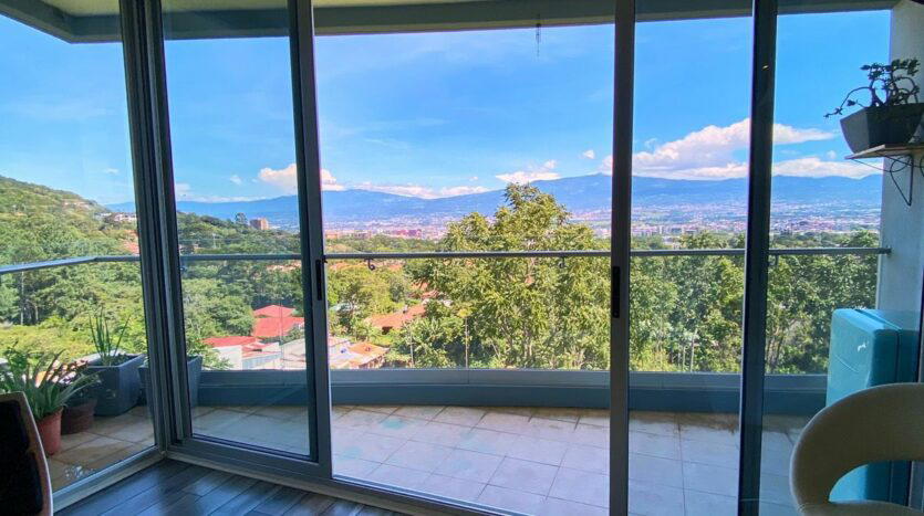 Apartment at Escazú