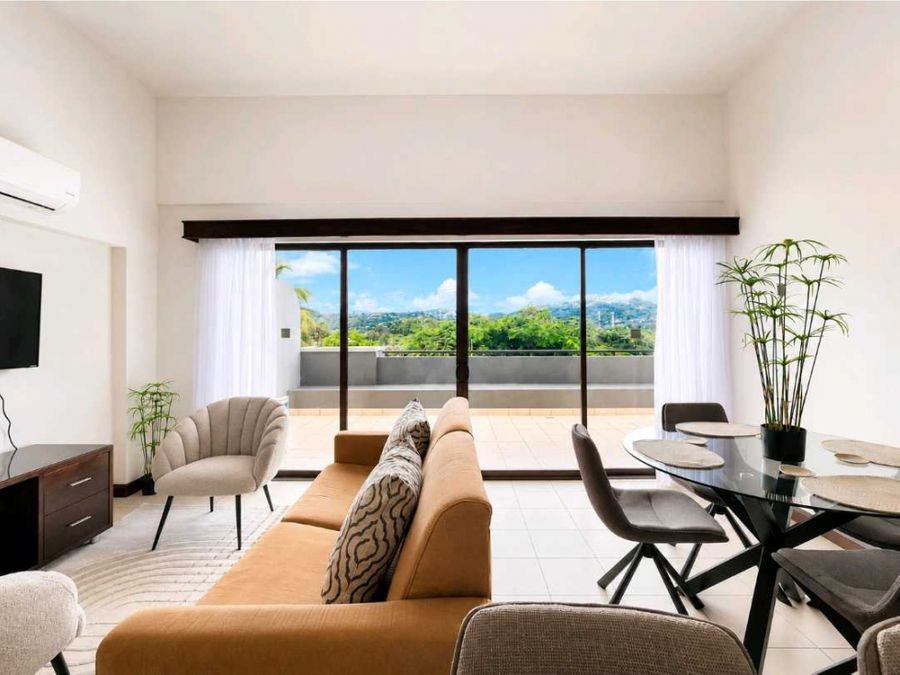Apartamento en Avalon Santa Ana