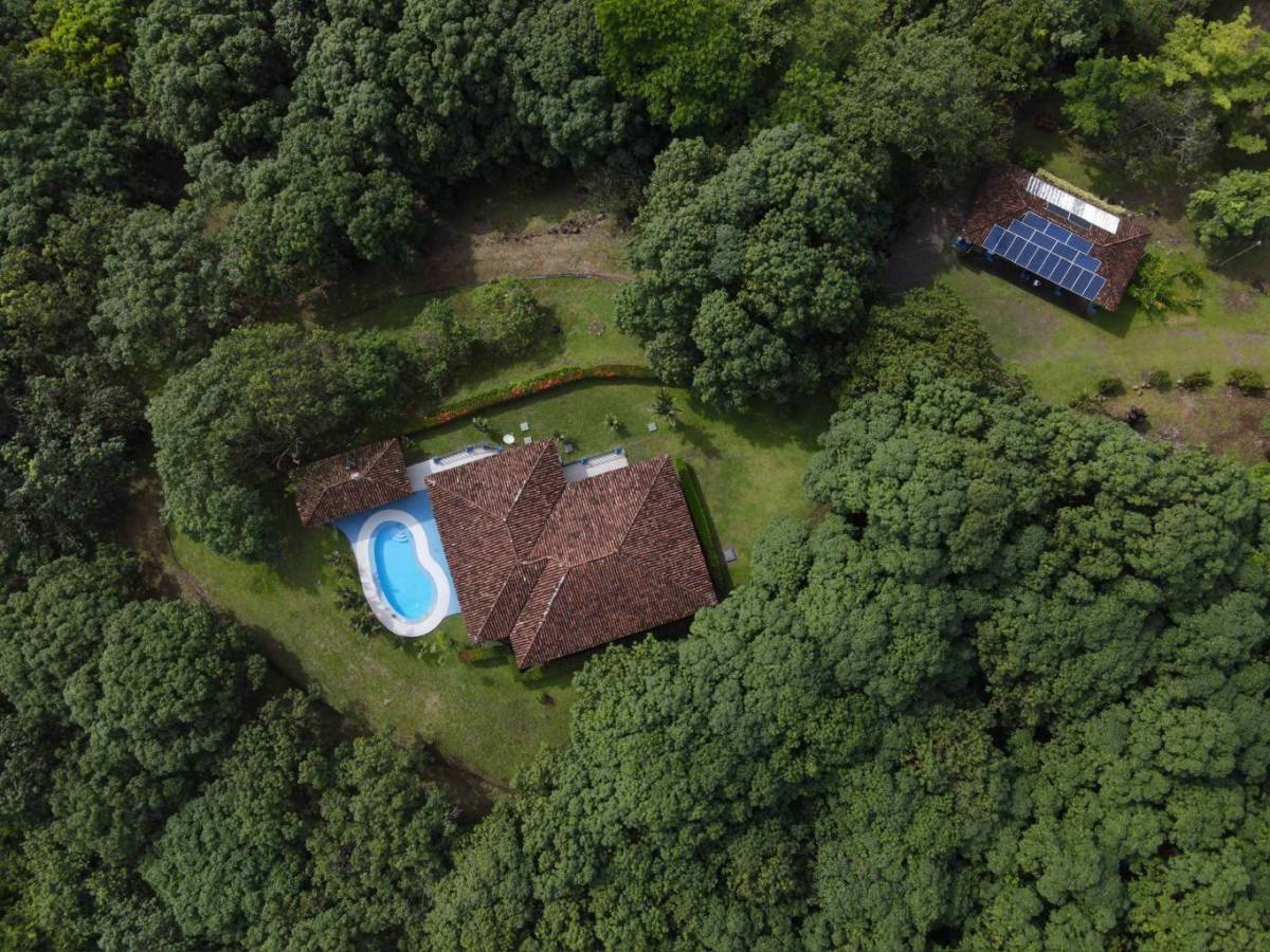 Espectacular Quinta en Venta – San Pablo de Turrubares