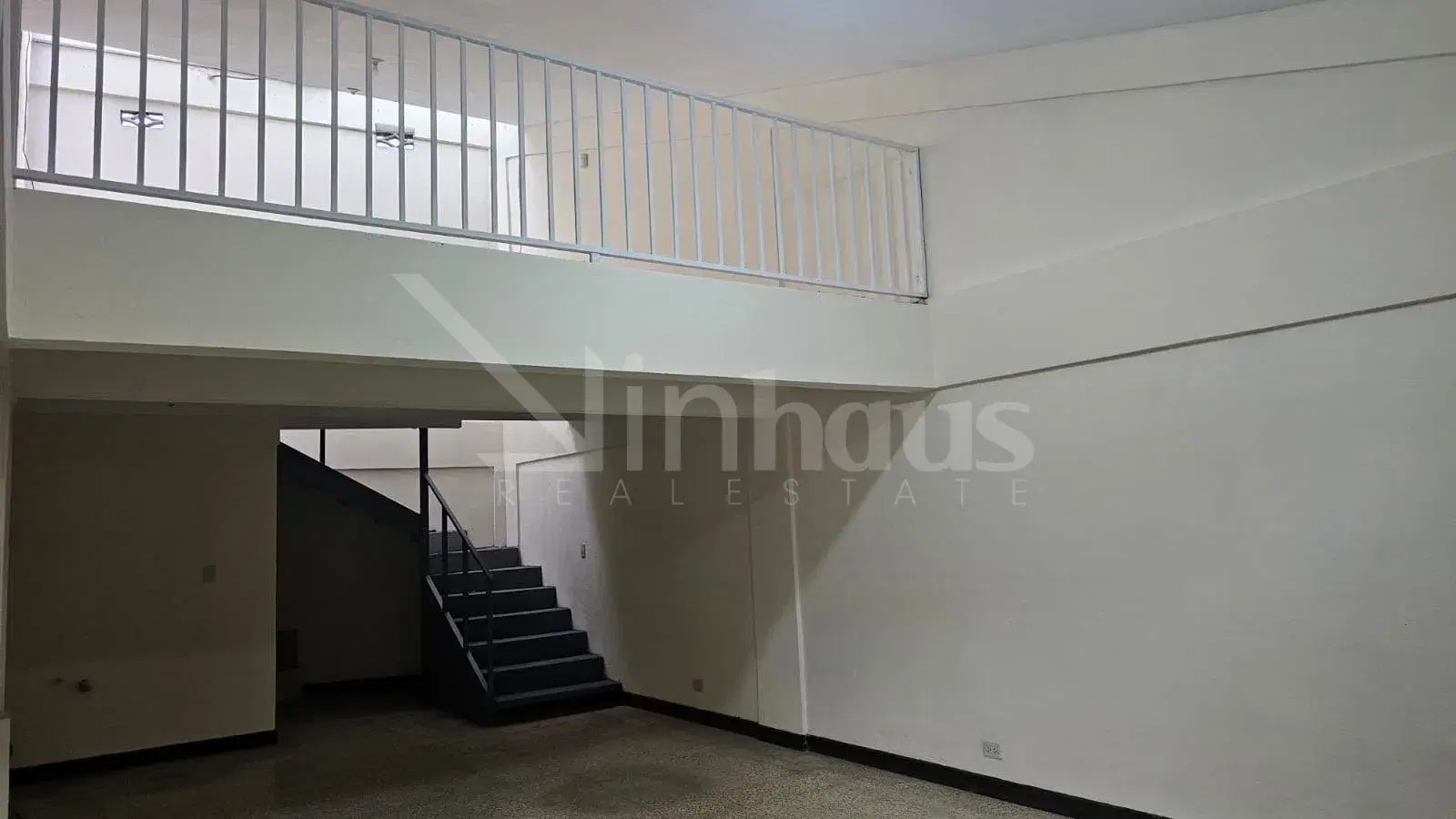 Commercial at Desamparados