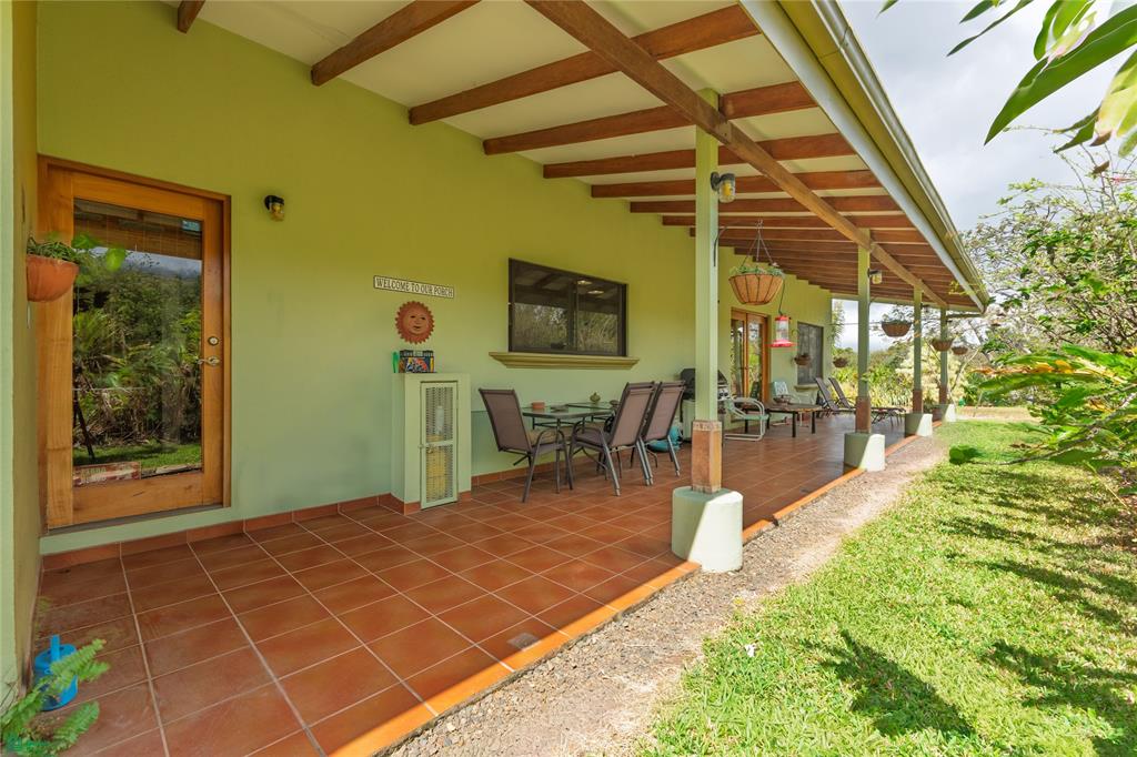 Casa en Nueva Guatemala