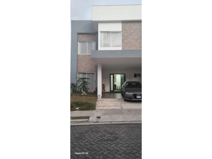 Casa en Condominio Distrito San Juan