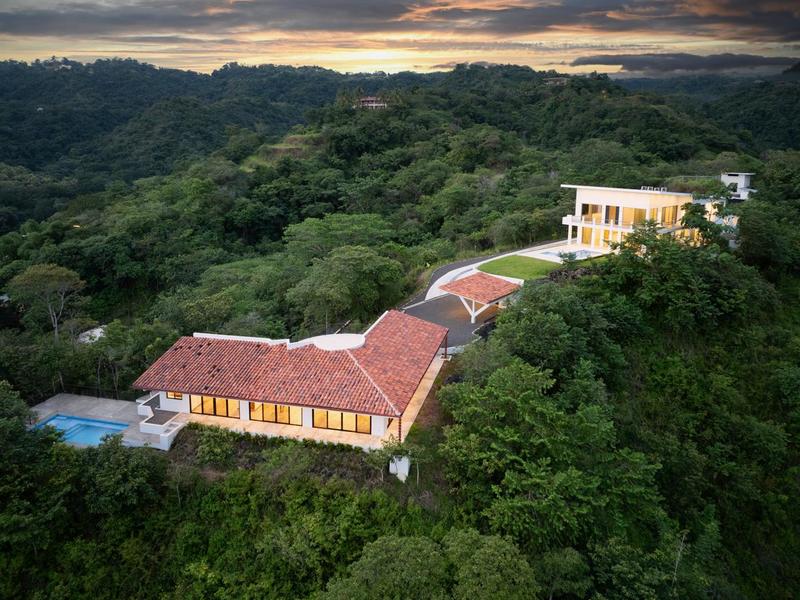 Property at Jacó