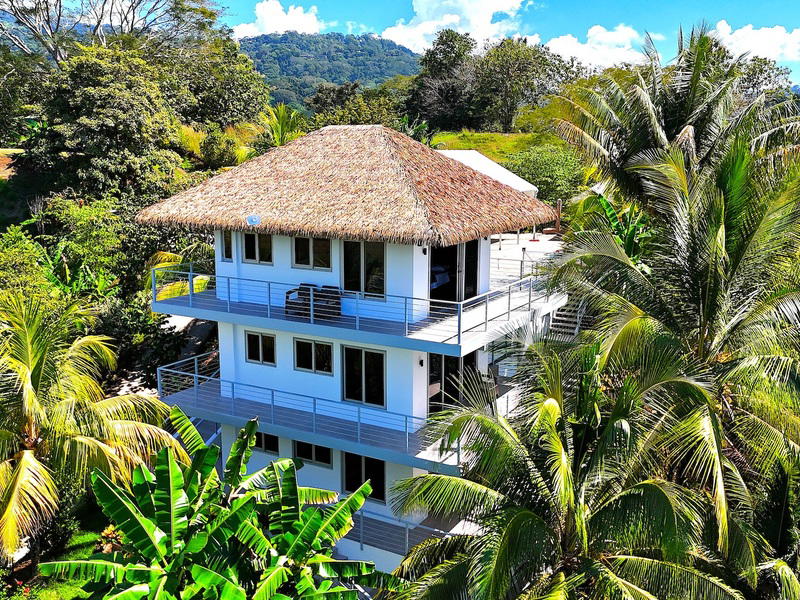 Property at Savegre