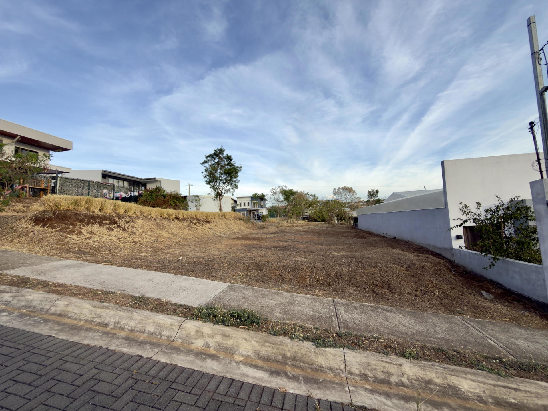 Terreno en Condominio Montezuma
