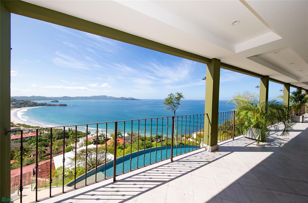 House at 360 Splendor del Pacifico Residences