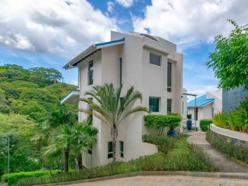 Property at Sardinal