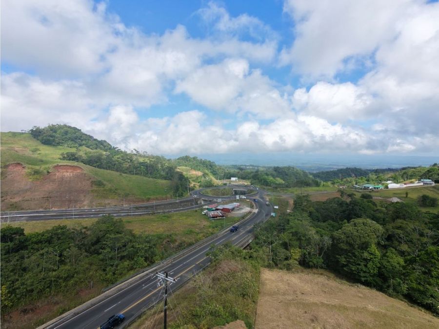 Terreno en Quesada