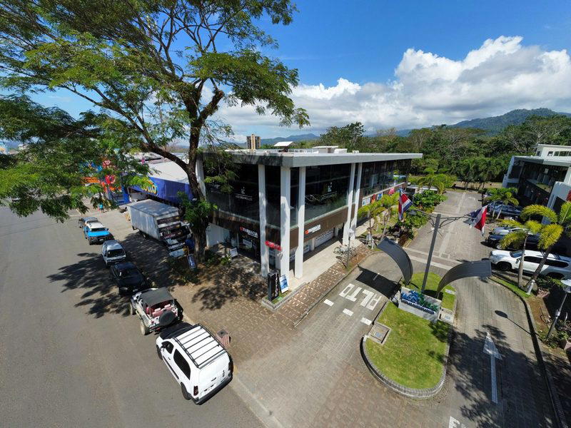 Comercial en Jacó