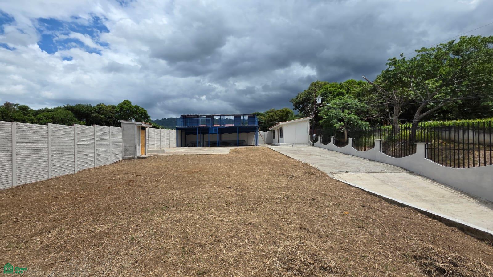 Property at Atenas
