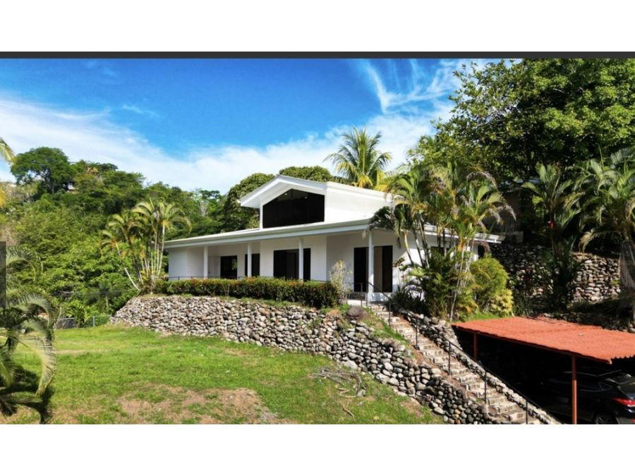 Casa en Jacó