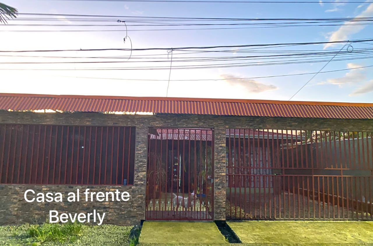 House at Limón