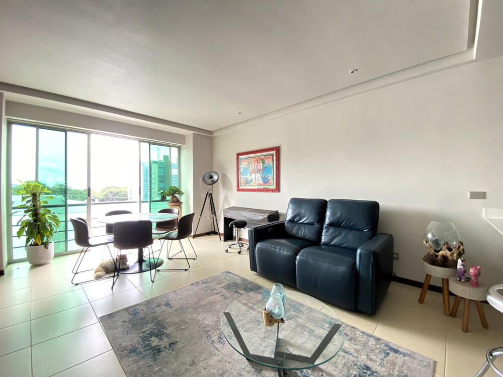 Apartment at Santa Ana Flats