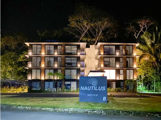 Apartamento en Místico Beach Town and Resort