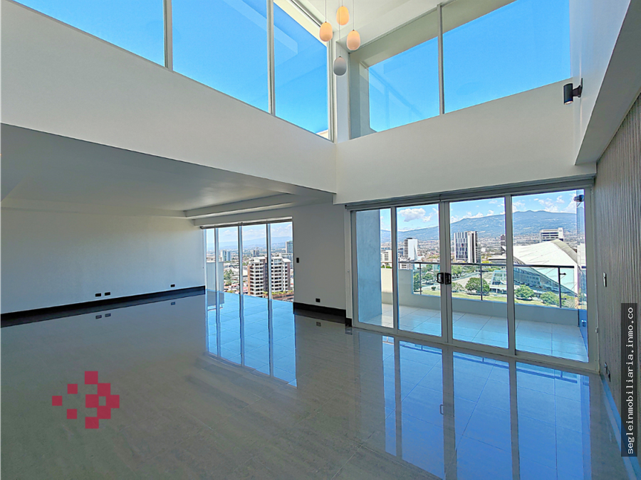 Apartment at Sabana Real