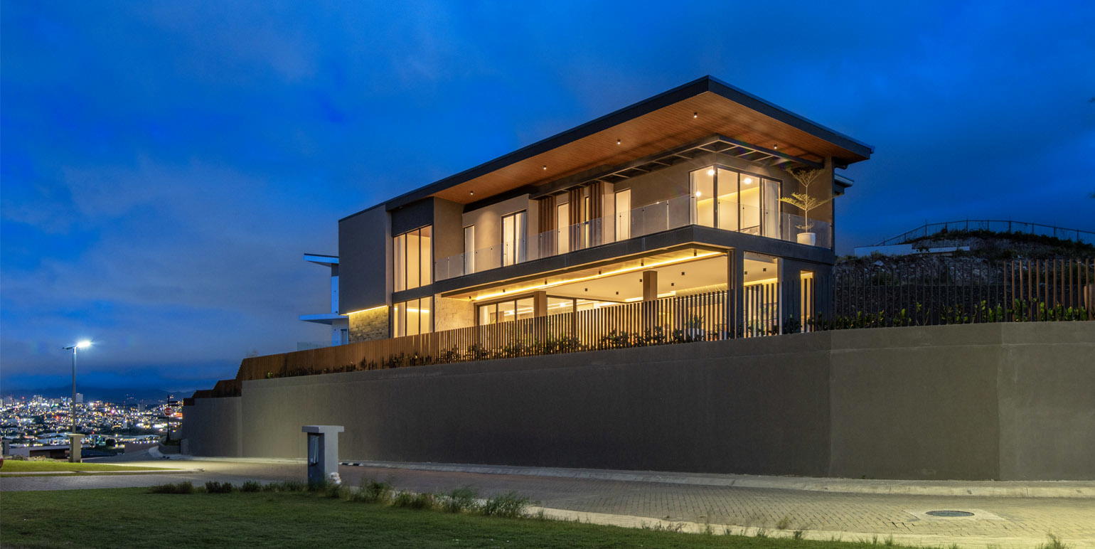 Propiedad en Condominio Lomas 2370