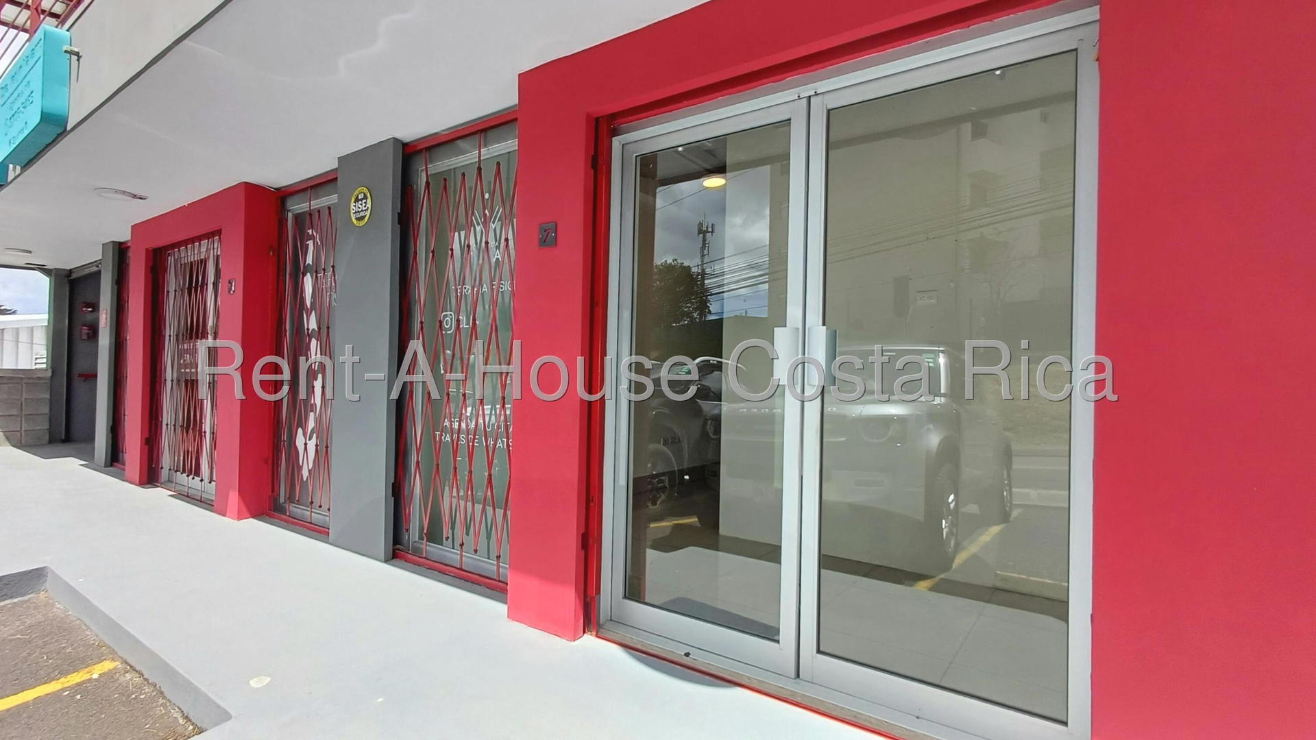 Commercial at Granadilla
