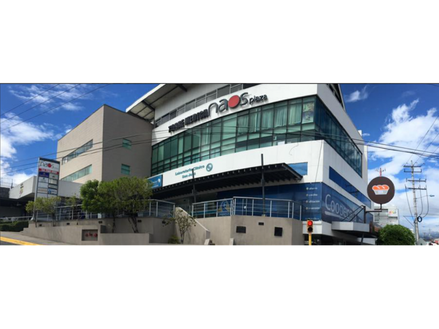 Comercial en Condominio Naos