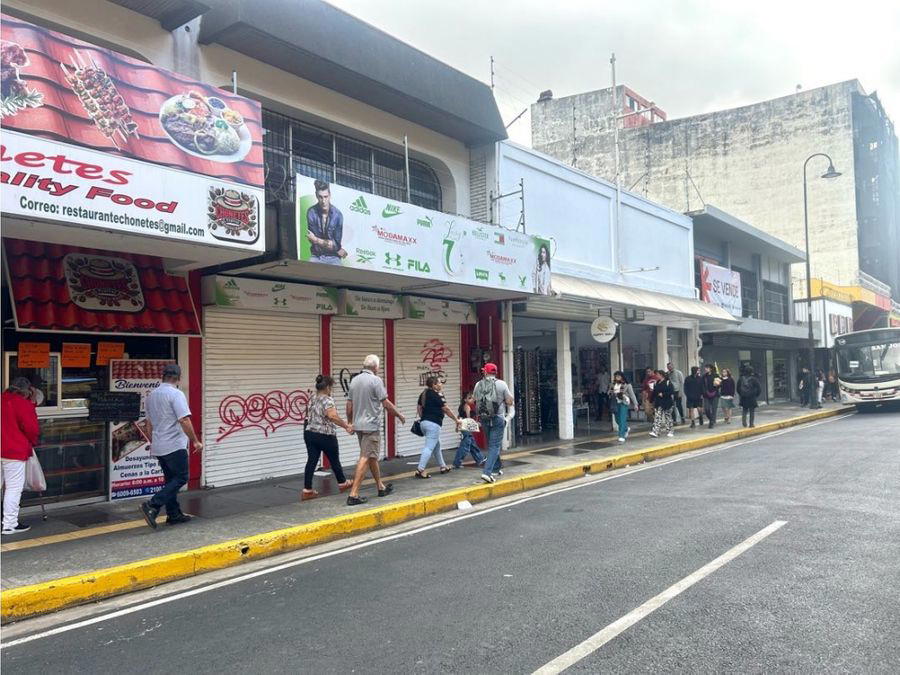 Comercial en Catedral