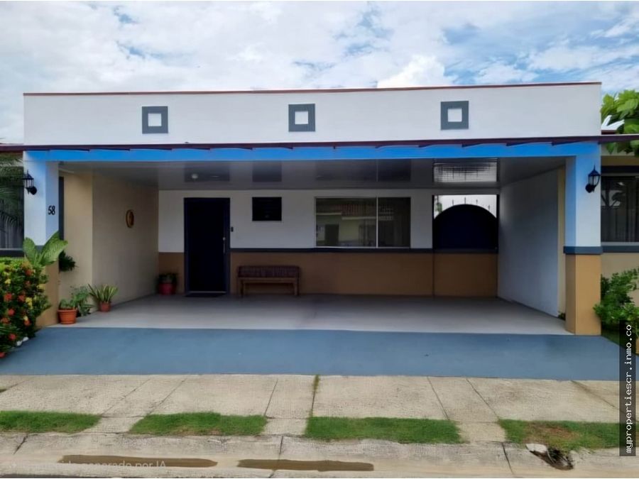 Casa en Residencias Málaga Bejuco