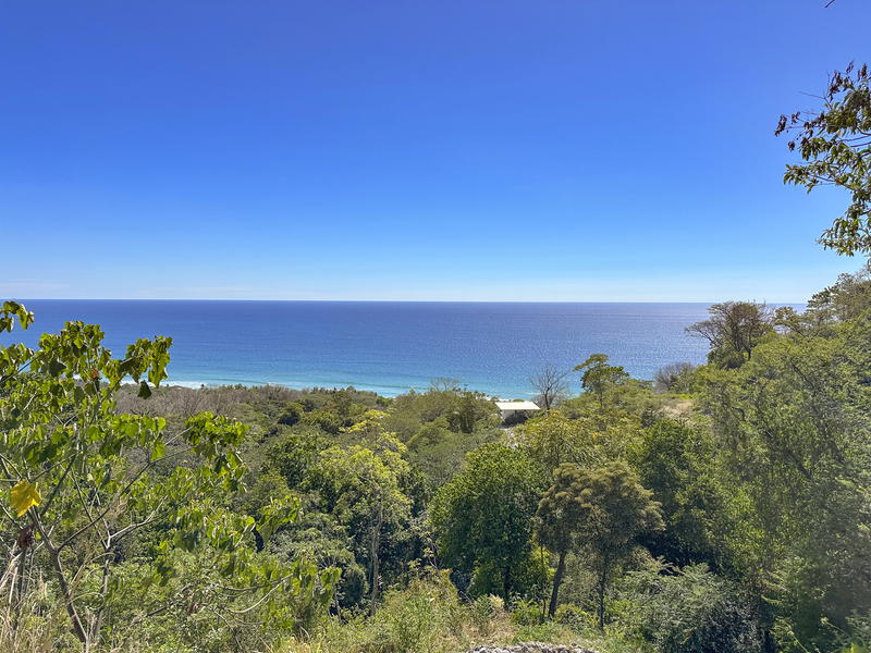 Land at Santa Teresa Beach