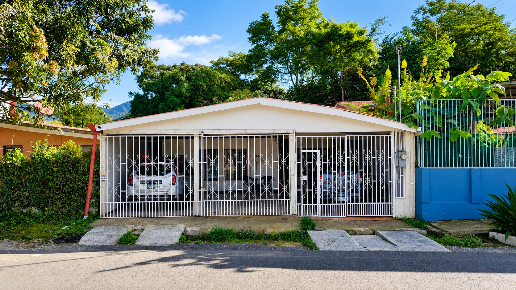 House at San Isidro del General