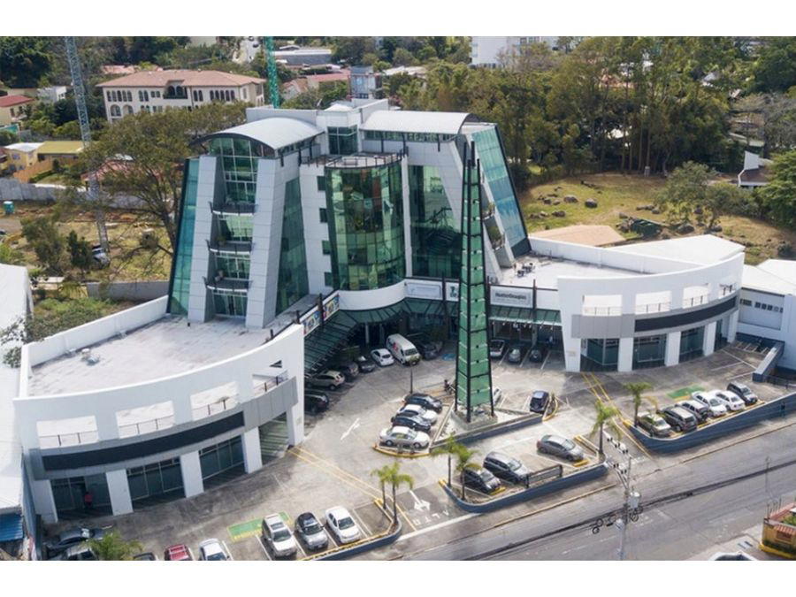 Comercial en Escazú