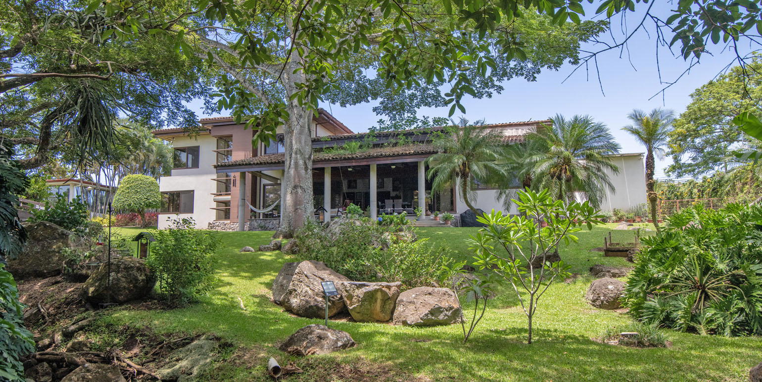 Property at Turrúcares