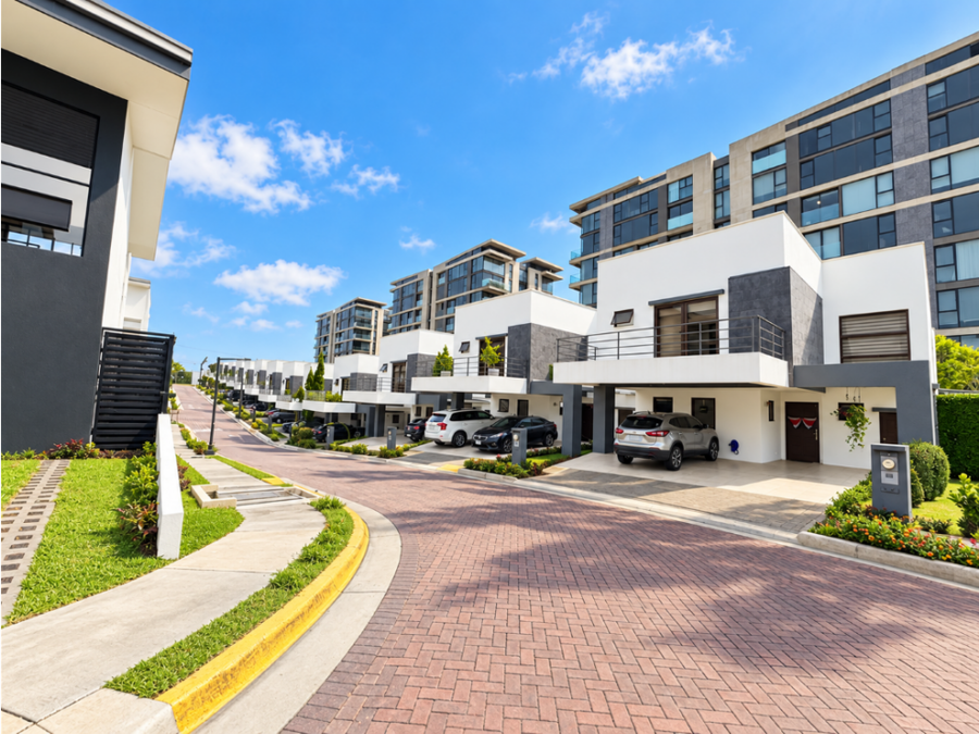Casa en Condominio 221