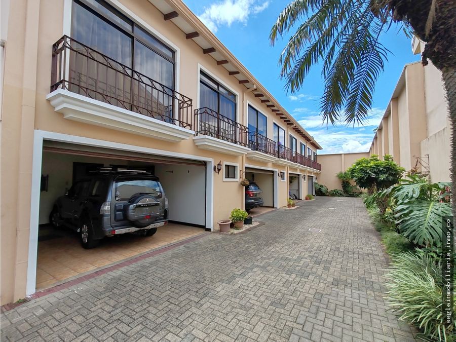 House at Escazú