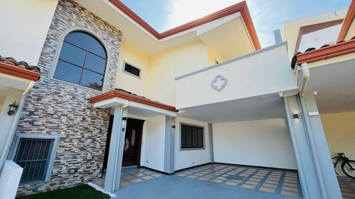 Casa en Santa Ana Centro