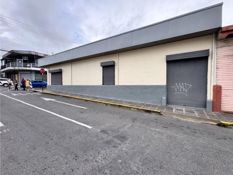 Commercial at San Nicolás