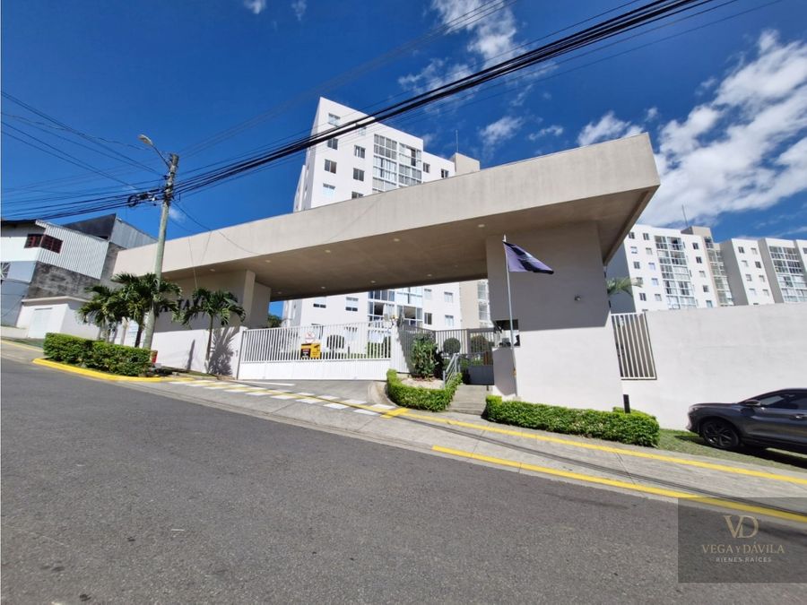 Apartamento en Condominio Altavista