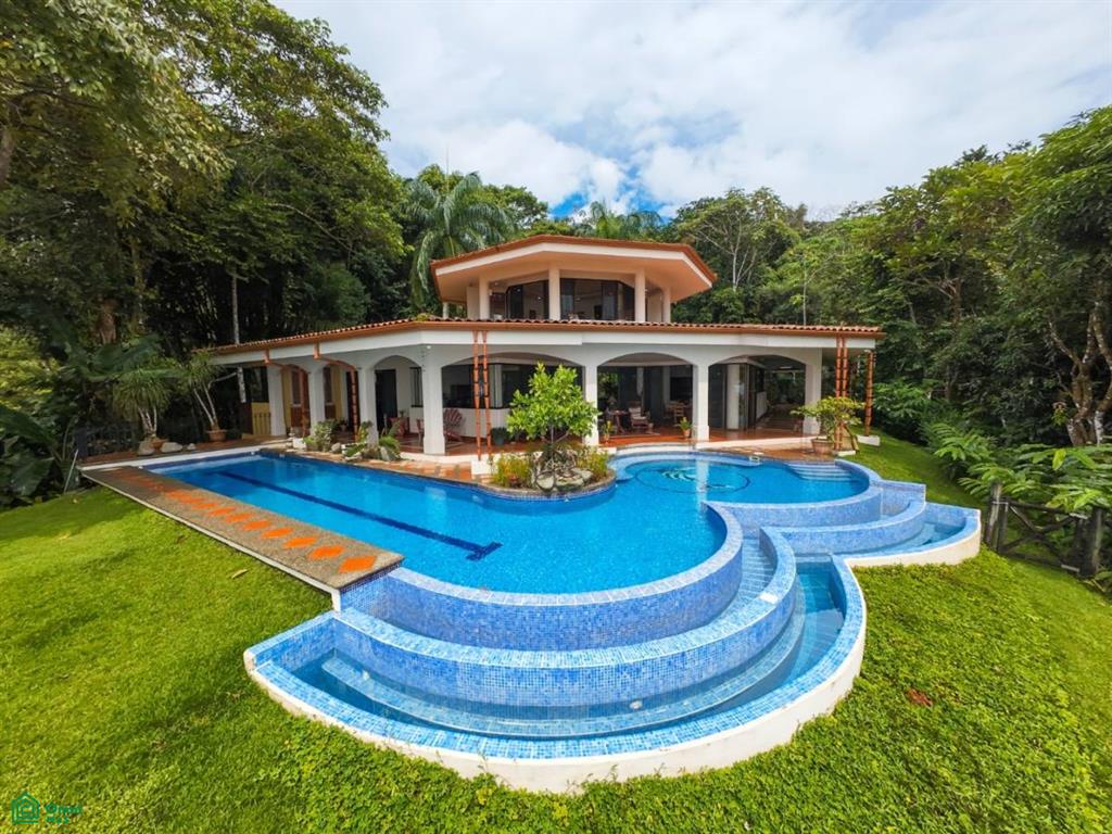 Property at Bahía Ballena