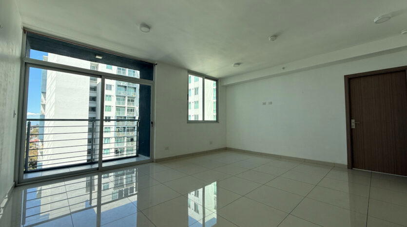 Oportunidad por Remate Bancario! Apartamento en Piso 7, en Condominio Bambú Rivera Tibás