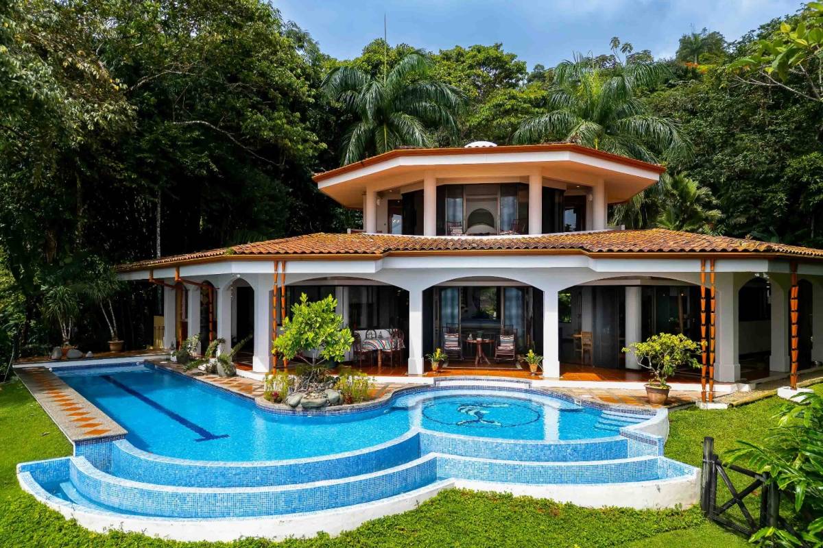 House at Dominical
