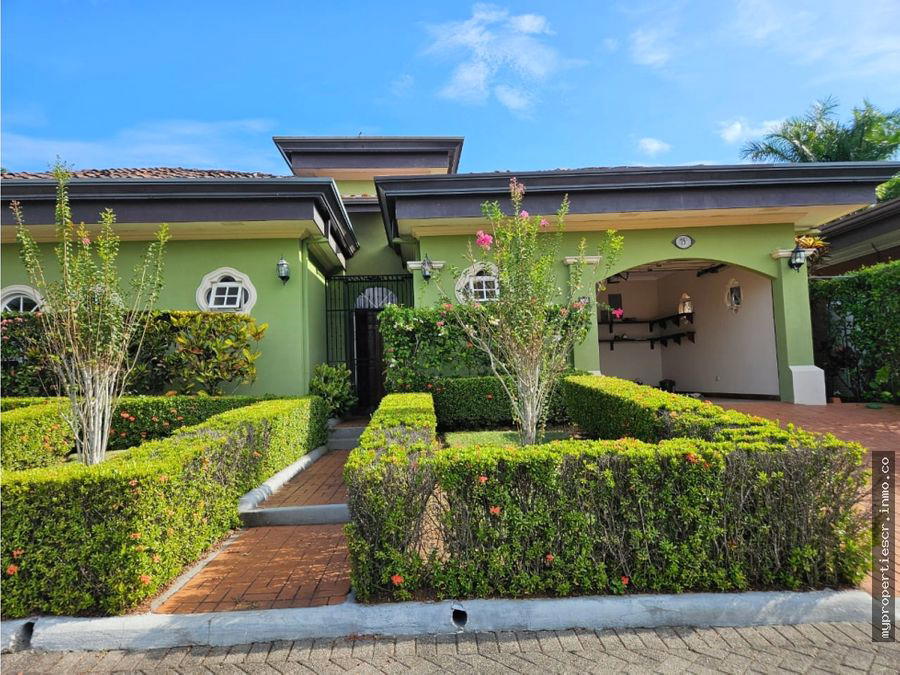 Casa en Escazú